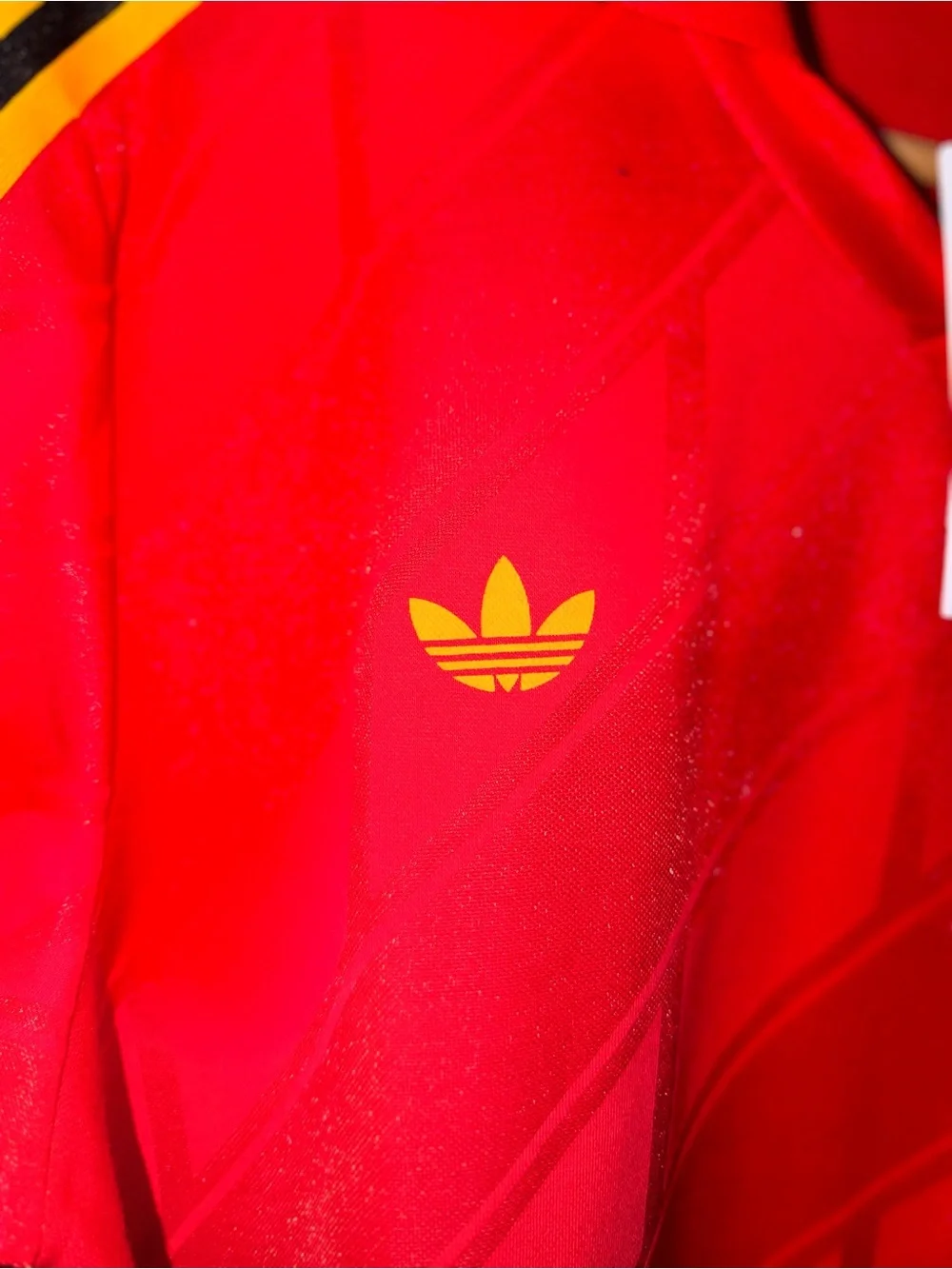 Adidas Belgium retro long sleeve Size L